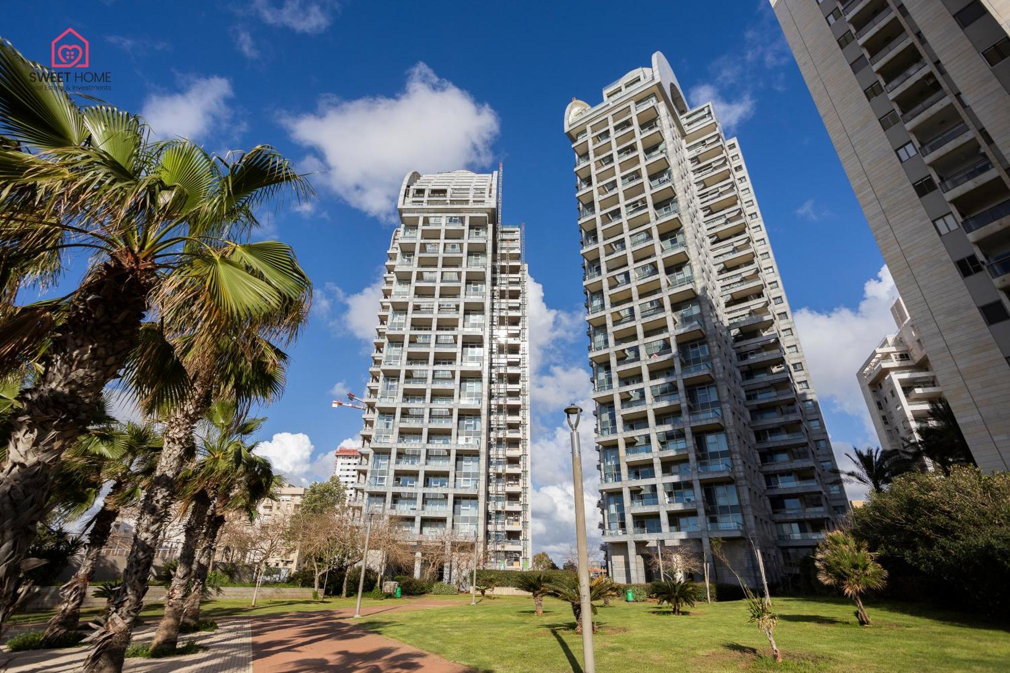 Luxury Apartments' In เนทันยา ภายนอก รูปภาพ