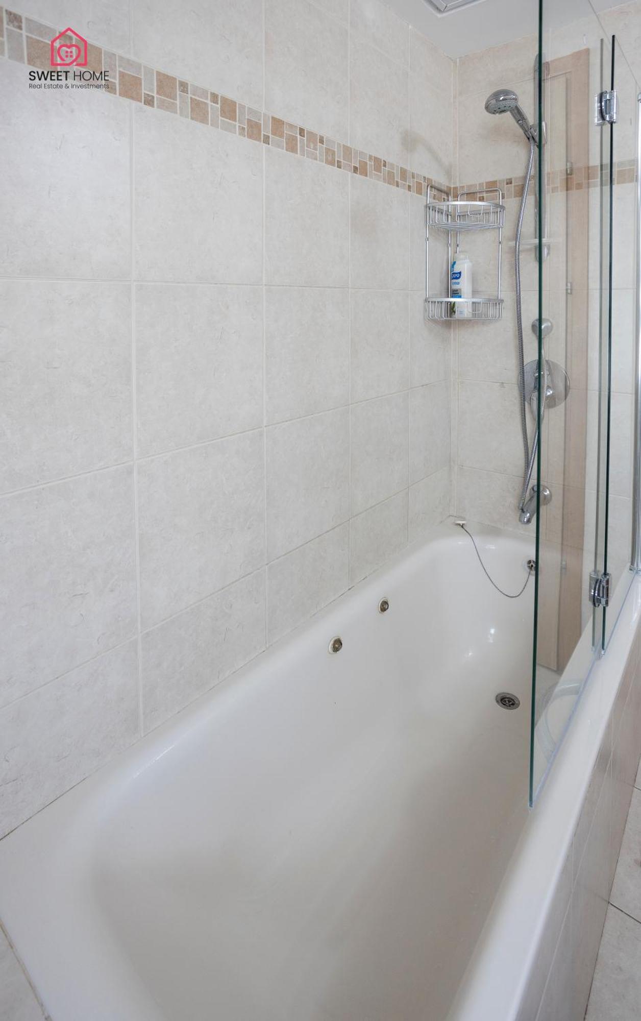 Luxury Apartments' In เนทันยา ภายนอก รูปภาพ