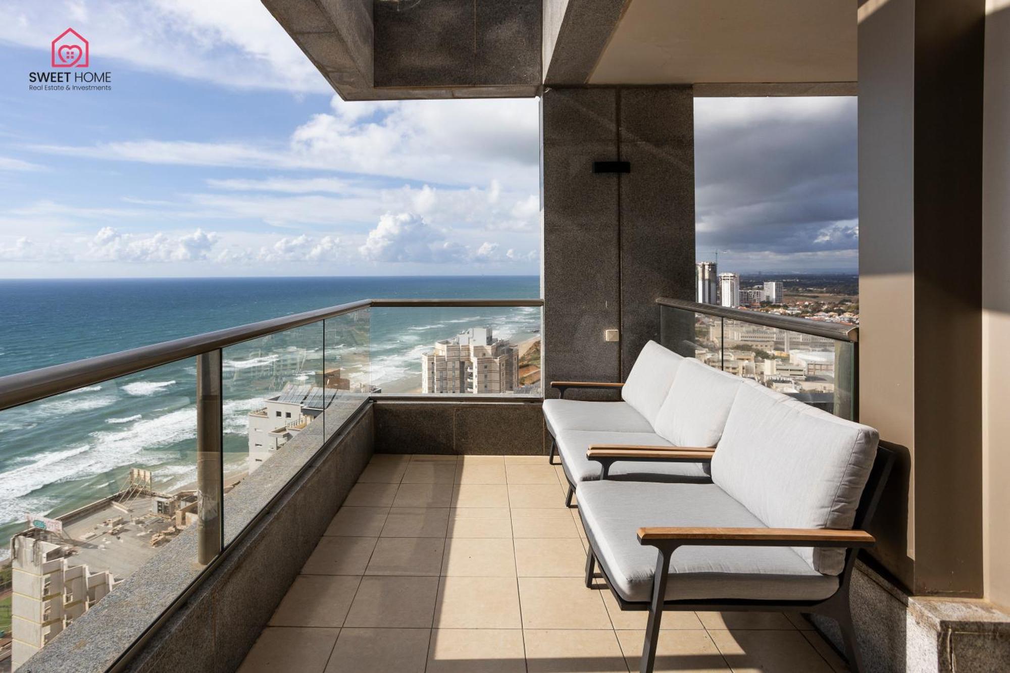 Luxury Apartments' In เนทันยา ภายนอก รูปภาพ